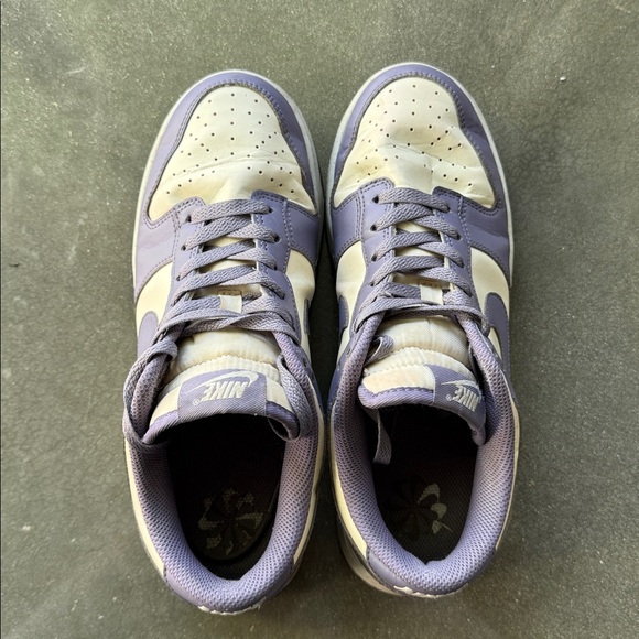 Nike Dunk Low - Picture 3 of 15